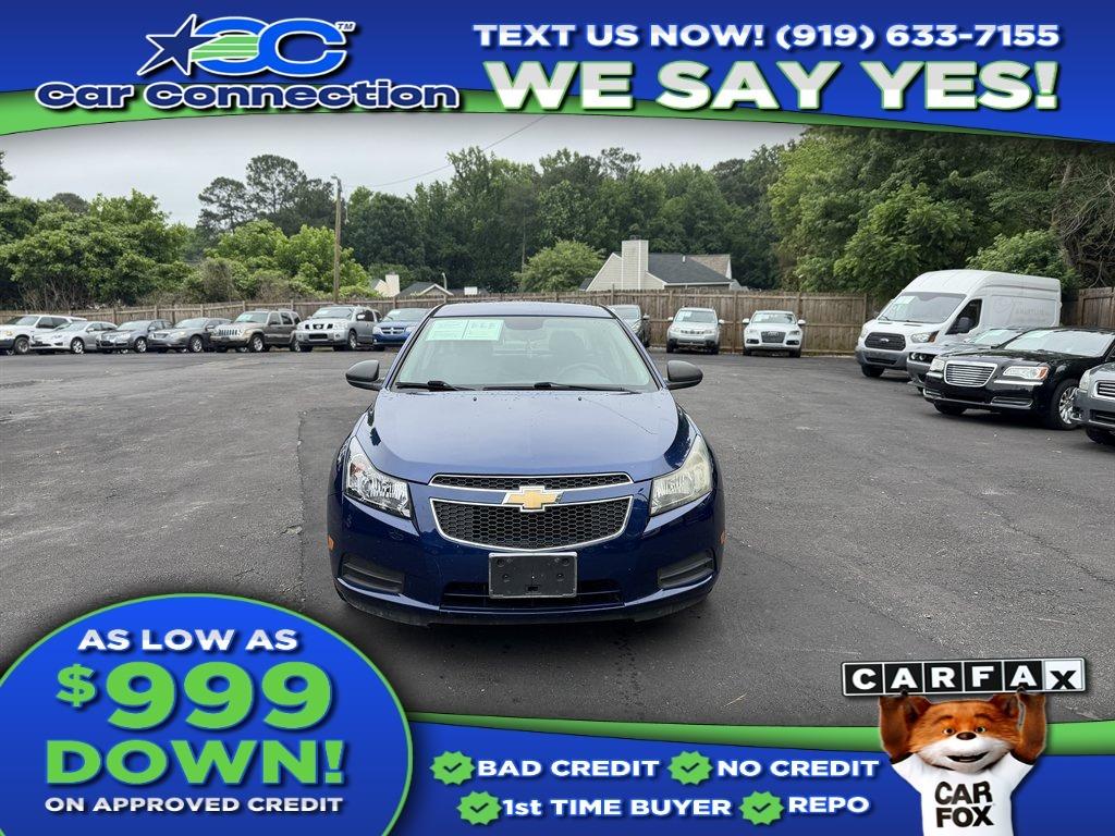 2013 Chevrolet Cruze LS Auto's photo
